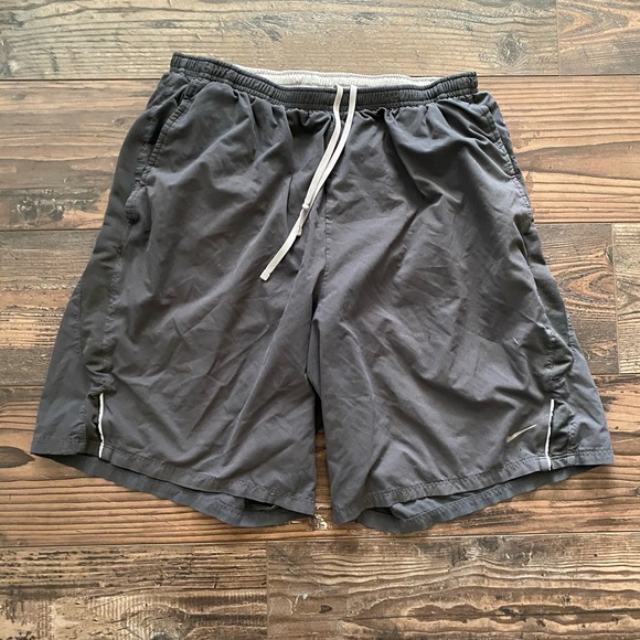 nike grey dri fit shorts
